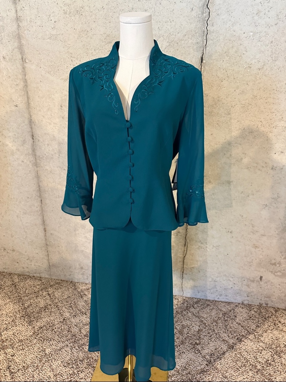 Emerald Green Chiffon Skirt & Jacket Set Danny & Nicole Size 10 Formal Vintage